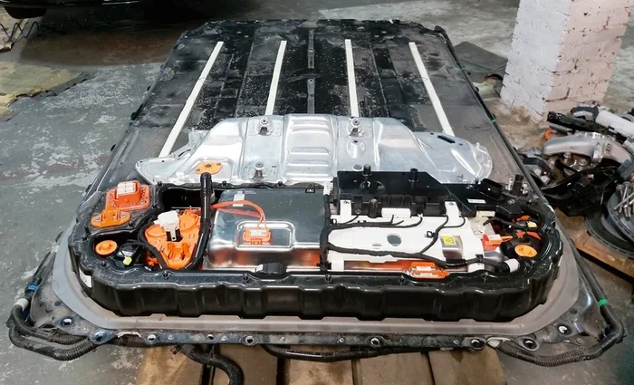 1 Основна батарея Standard Plus 55 kWh Tesla model 3 1104428-00-N