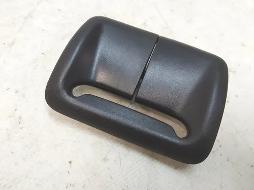 Накладка декоративна центральна ременя безпеки 60/40 сидіння 2-го ряду BLACK Tesla model X 1110761-02-B