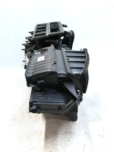 Innenmontage des Ofens minderwertig Tesla Modell X 1116133-00-C