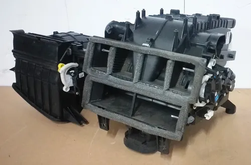 6 Vnitřní topení bez vstupního servopohonu Tesla model S REST 1116135-00-C