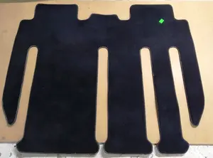 Килимок для підлоги 2-го ряду сидінь Tesla model X 1120283-00-A