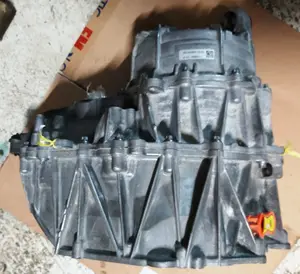 Motore anteriore 3DU, GLOBAL senza scambiatore di calore, filtro, pompa, raccordi, inverter con danni Tesla modello 3, modello Y 1120960-10-G