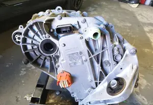 1 Gruppo motore anteriore con danni Tesla modello 3 1120960-00-F