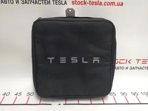 Pouzdro-brašna pro TESLA nabíječku Tesla všechny modely 1126118-00-A