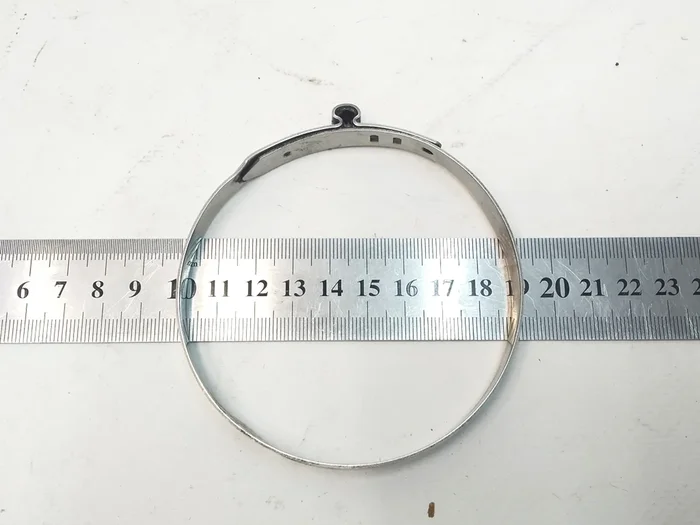 Хомут большой 89.5 пыльника полуоси задней Tesla Model Y 1188119-00-B