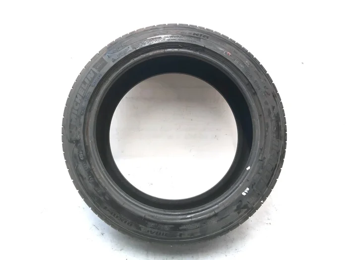 轮胎235/45R18 98W额外负载米其林米其林MXM4 T1 4.55毫米数据51/20 Tesla模型3 1234215-00-a