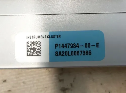 Щиток приладів допоміжний монітор INTEL з динаміком Tesla model S, model S REST, model X 1447934-00-E