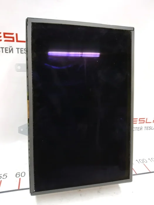 1 Hlavní řídící jednotka (velká dotyková obrazovka MCU) INTEL bez certifikátu Tesla model S REST, model X 1451809-S0-H