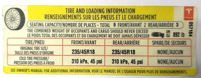 4 标签（标签，贴纸）与 x-mi 轮子和最大。允许的附加负载 Tesla 型号 3 1465392-00-A