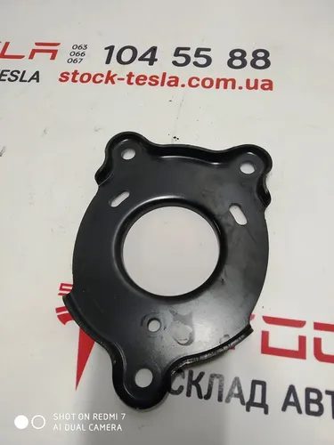 Пластина опорної чашки заднього амортизатора S2 Tesla model S