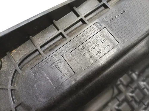 Hintere Karosserietasche (Kunststoff) Tesla Model Y 1508656-99-E