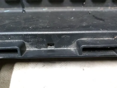 Boxer Box (Bath) Tesla Model Y 1492606-00-E