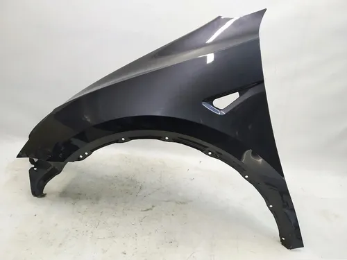 Błotnik przedni lewy uszkodzony PMNG MIDNIGHT SILVER Tesla model Y 1493451-12-A