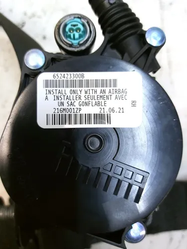 Ремінь безпеки передній правий пасажирський Tesla Model Y 1493783-01-C