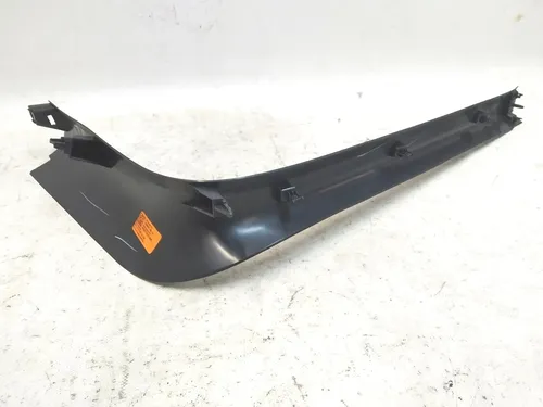 Främre vänstra tröskelkant Tesla modell Y 1494619-00-D