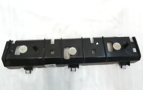 Кріплення облицювання багажника праве Tesla Model Y 1628708-00-A