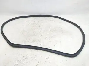 Ущільнювач дверного отвору заднього правого Tesla Model Y 1497676-98-C