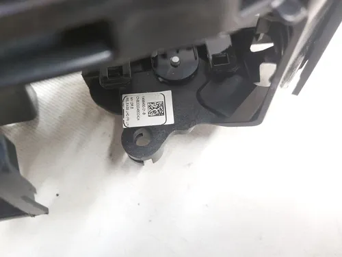 Ручка дверей передніх лівих внутрішня (каркас) з кнопкою відкриття Tesla model Y 1497294