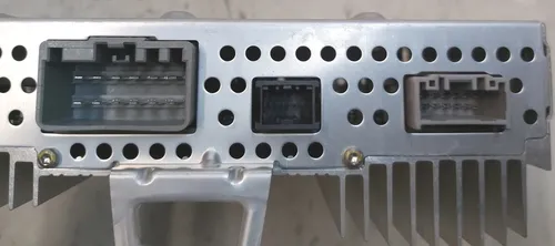 Підсилювач аудіо системи Tesla Model Y 1507152-00-A