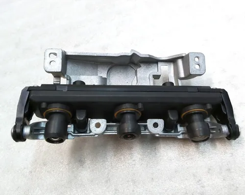 Камера TRIPLE лобового скла (регульована) з кронштейном у зборі Tesla model Y 1514448-00-F