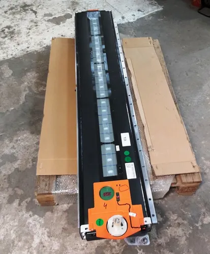 Модуль основної батареї LFP короткий M4 Tesla model 3, Y 1666968-00-C