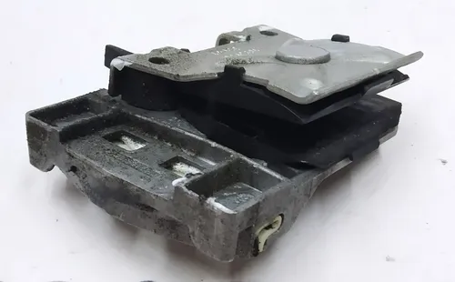 Фіксатор положення скла склопідйомника переднього правого/заднього лівого з регулюванням у зборі Tesla model S, model S REST 6006651-00-L