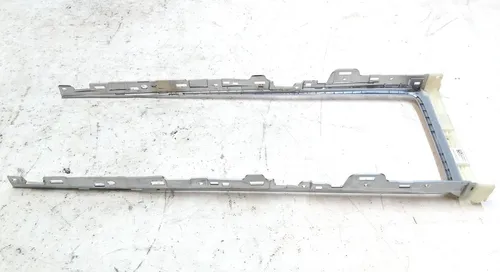 装饰性覆盖层上部镀铬中控台 Tesla model 3 1755548-00-A