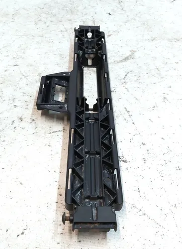 Кронштейн електроприводу салазок сидіння водія Tesla model S REST, model X 1097786-00-A