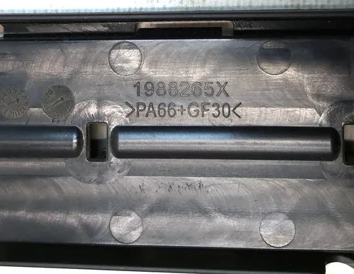 特斯拉型号 S REST，型号 X 1097786-00-A