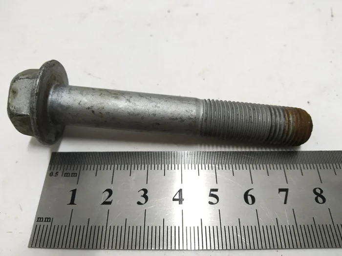 Navbolt M12x1,25x75MM Tesla model S, model S REST 2007114