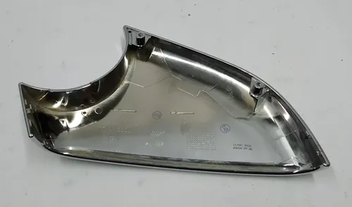 Накладка дзеркала зовнішнього правого нижня хром Tesla Model X 1035181-00-J