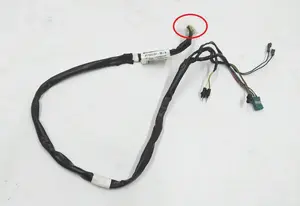 Електропроводка дзеркала зовнішнього правого Tesla Model X 1035181-00-J