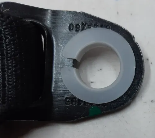 1 Ремінь безпеки 2-го ряду сидінь правий BLACK Tesla model S 2456529-AC