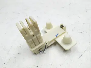 Connettore batteria principale ad alta tensione Tesla Modello 3 3-2840625-1