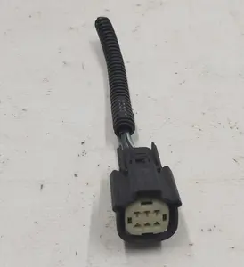 Роз'єм (фішка) фари протитуманної x261/6pin Tesla model S 1004420