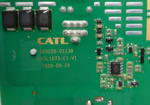 Deska BMS s konektorem baterie 16V (12V) LI-ION Tesla model S únor 2021, model X březen 2021, model 3, model 3. ledna 2024, model Y 1598486-00-D