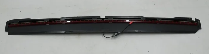 11 СТОП сигнал крышки багажника верхний Tesla model S, model S REST 6005917-00-F