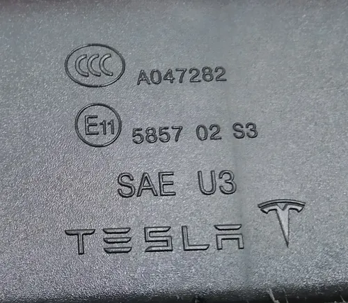 11 СТОП сигнал крышки багажника верхний Tesla model S, model S REST 6005917-00-F