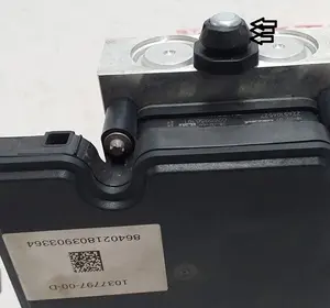 Ізолятор модуля ABS Tesla Model X 6006364-00-A