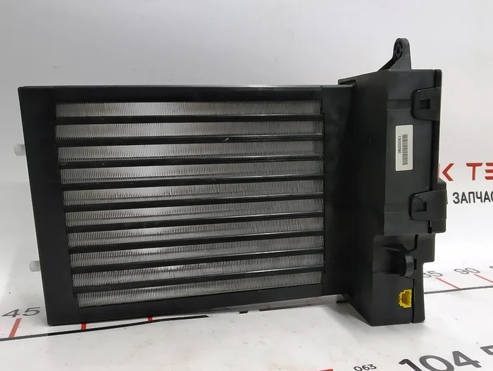 Елемент нагрівальний грубки салону Tesla Model S, Model S REST 1041265-00-F