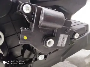 2 Sestava serva - teplota řidiče Tesla model X, S, REST 6008243