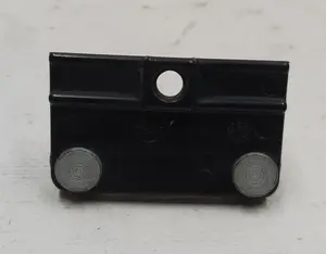 Кронштейн кріплення рейлінгів Tesla model S 6008628-00-D