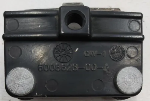 Кронштейн кріплення рейлінгів Tesla model S 6008628-00-D