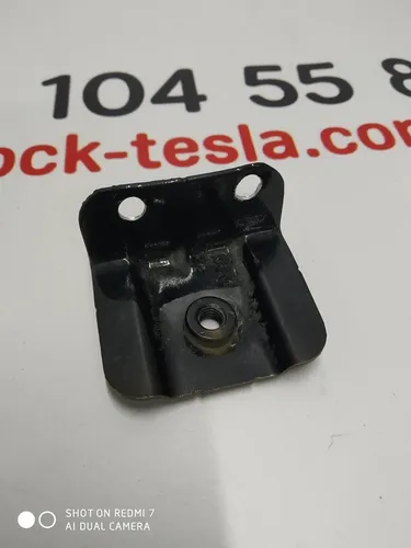 Кронштейн кріплення крила переднього лівого правого нижній Tesla Model S, Model S REST, Model S Feb 2021 6008776-S0-A