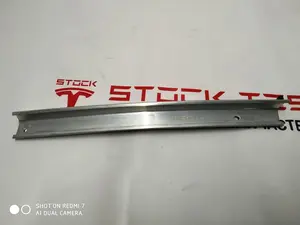 11 Кріплення (планка) ущільнювача стійки B задній правий Tesla model S, REST 6009572-00-D