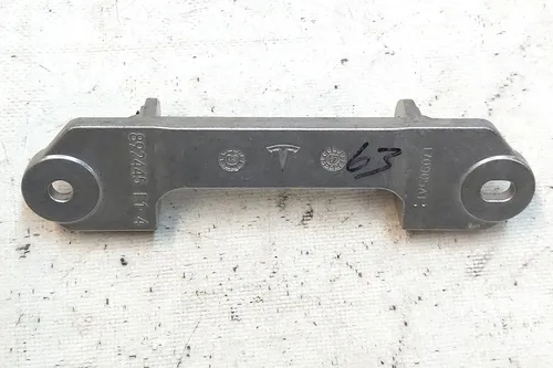 Планка поперечна кріплення рульової колонки Tesla model 3 170905A1