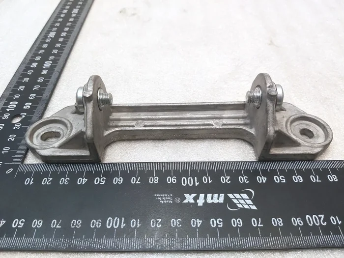 Планка поперечна кріплення рульової колонки Tesla model 3 170905A1