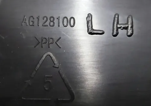 1 Накладка декоративна водія сидіння нижня ліва Tesla model S, model S REST 1013095-00-A