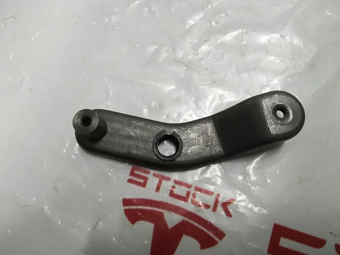 Motorverbindung zur Höhenverstellung des Beifahrersitzes Tesla Modell X S REST 1013123-03-B