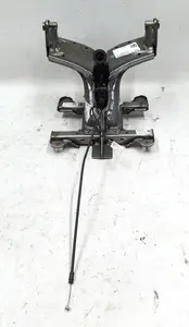 Основа (подіум) сидіння 2-го ряду правого у зборі Tesla model X 1068125-00-D